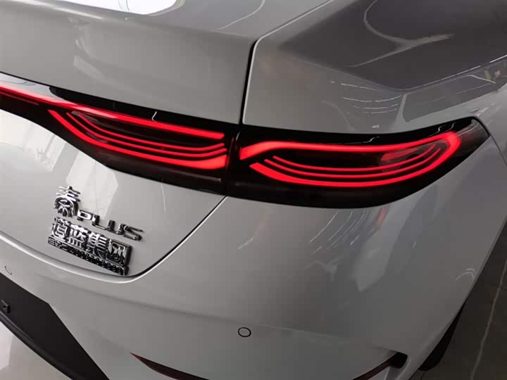 BYD Qin Plus, 2025 — фото 8 из 9