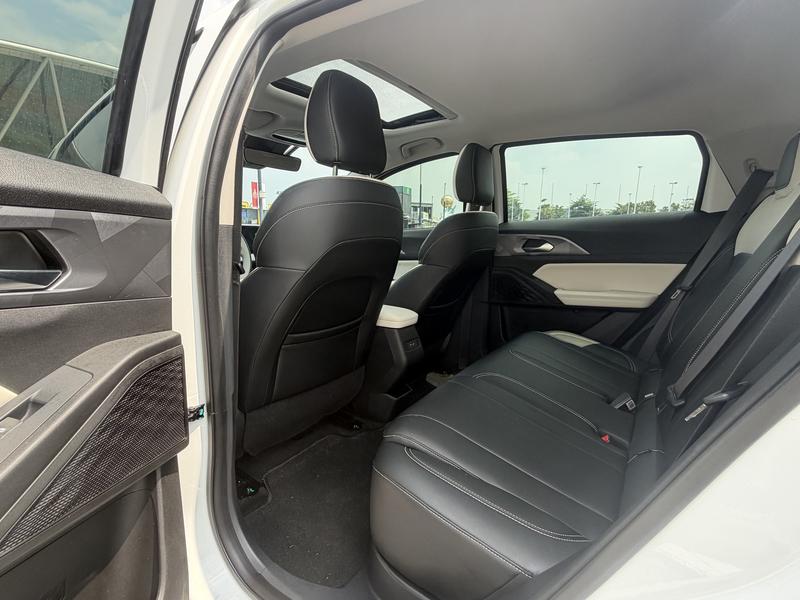 Geely Geometry E Firefly, 2023 — фото 12 из 12