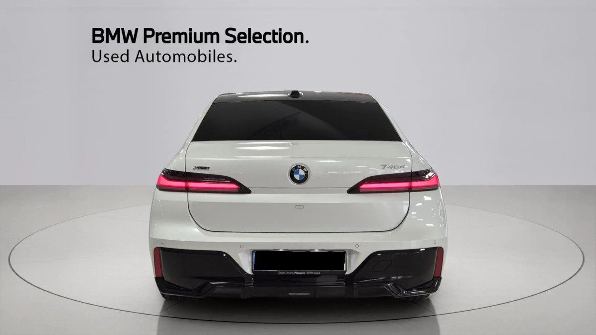 BMW 7 Series, 2025 — фото 4 из 12