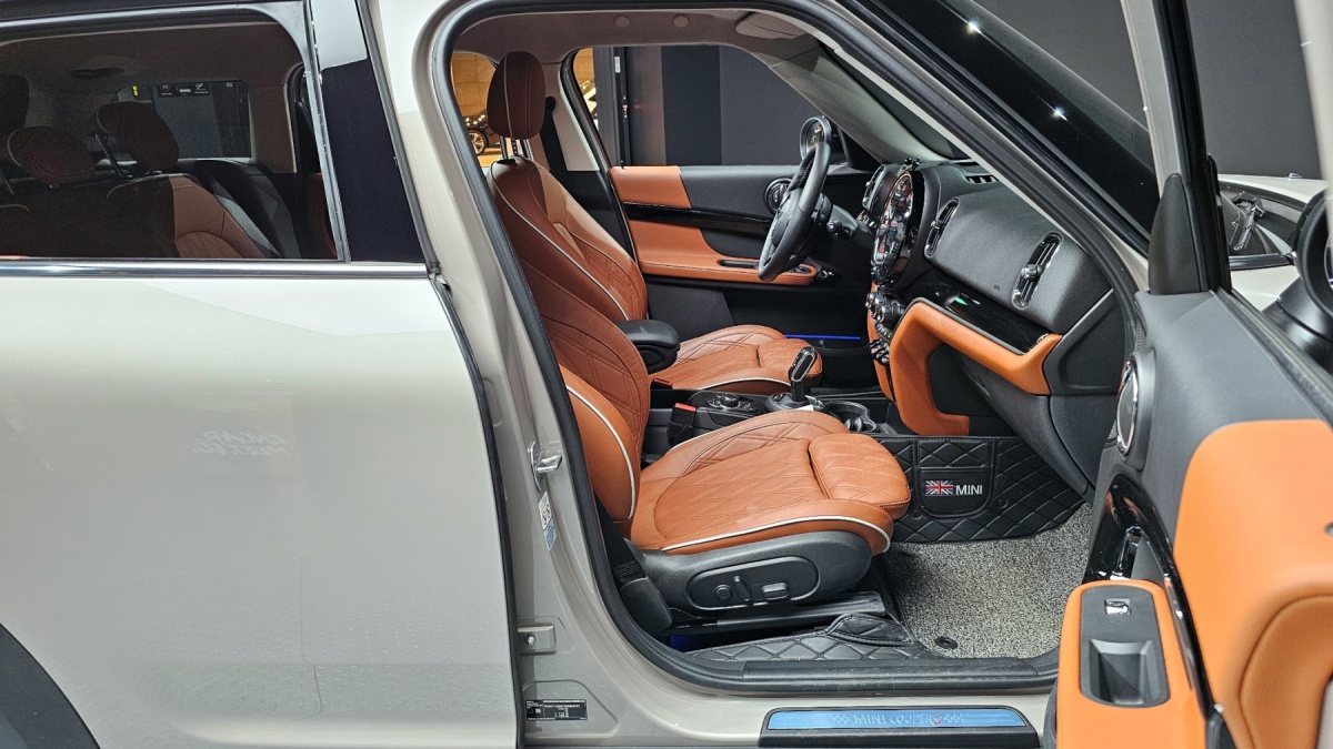 Mini Countryman, 2021 — фото 10 из 12