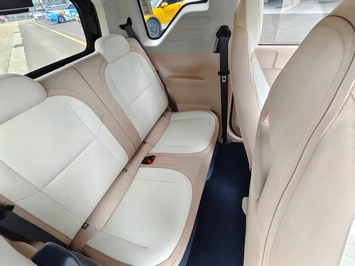 Geely Galaxy Panda Mini, 2024 — фото 6 из 9