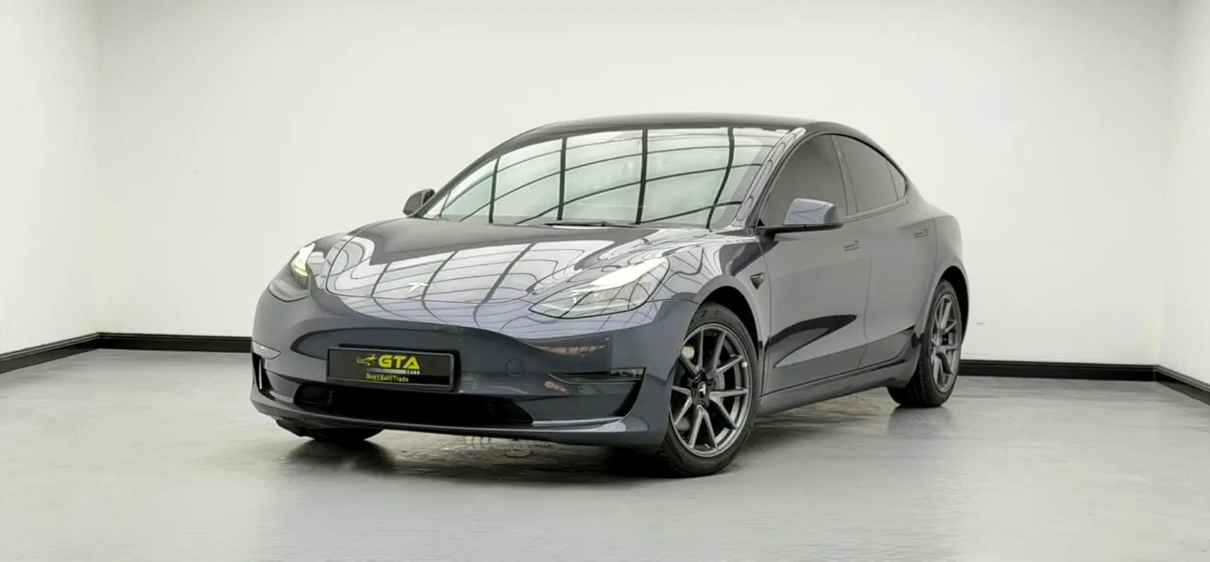 Tesla Model 3, 2022