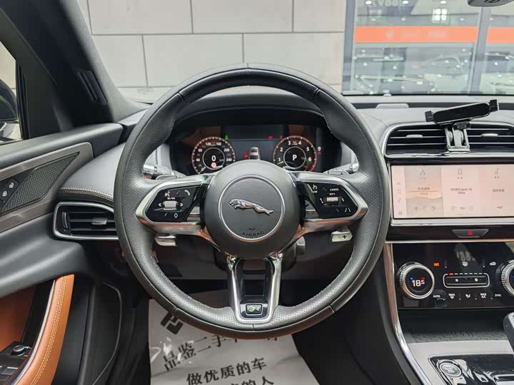 Jaguar XE L, 2022 — фото 5 из 9