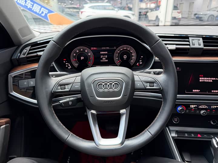 Audi Q3, 2022 — фото 5 из 9