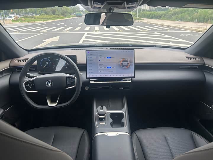 Changan Eado Plus, 2025 — фото 6 из 9