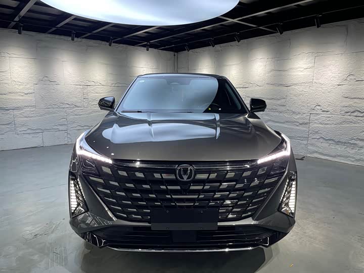 Changan UNI-Z Hybrid, 2024 — фото 2 из 9