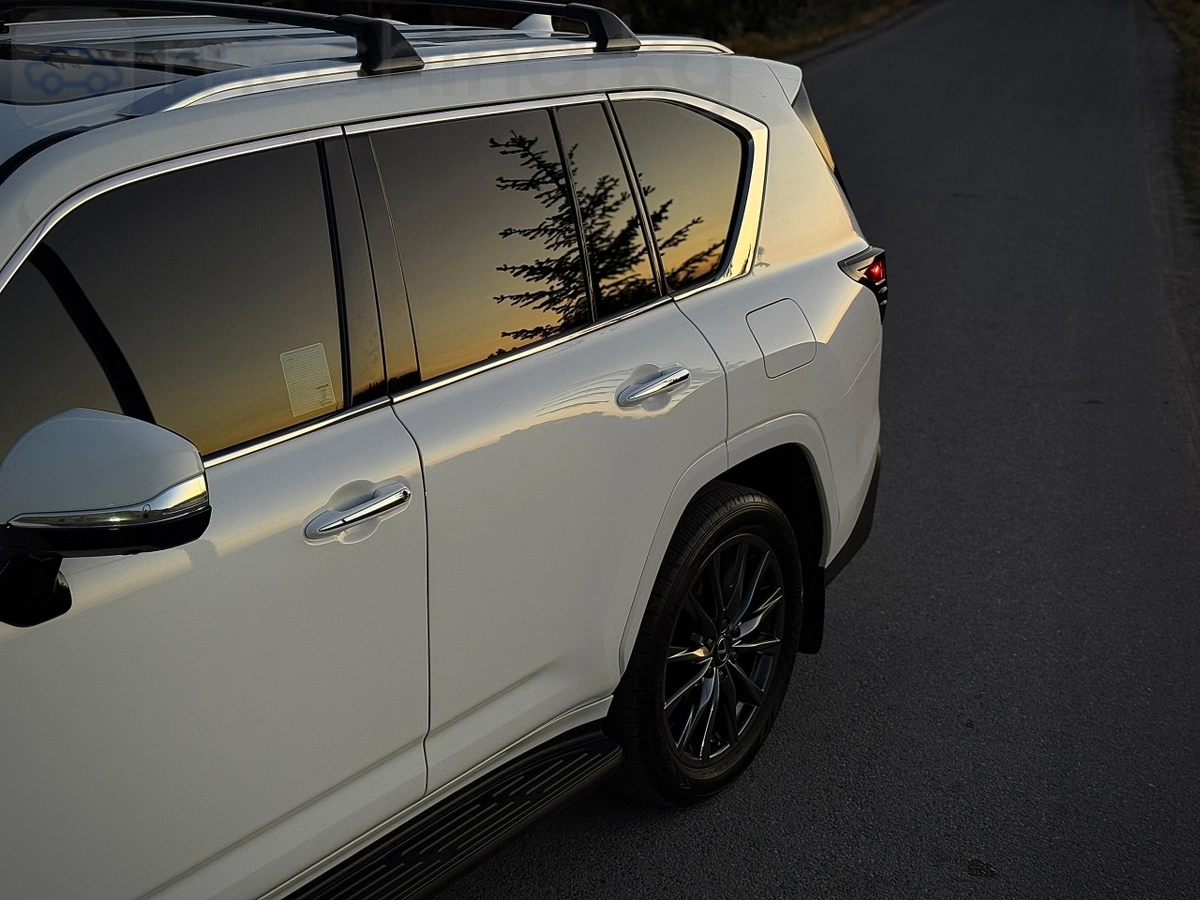 Lexus LX, 2024 — фото 8 из 12