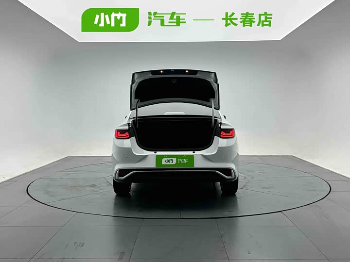 Geely Emgrand L, 2022 — фото 5 из 9