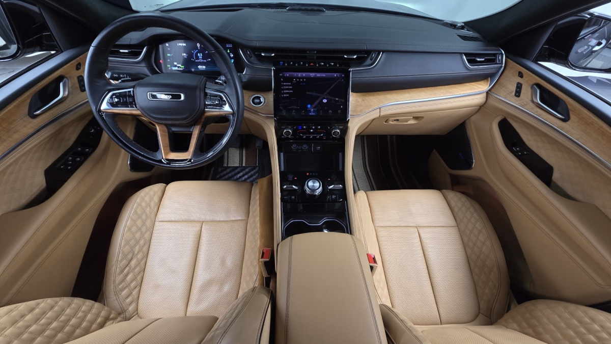 Jeep Cherokee, 2023 — фото 6 из 12