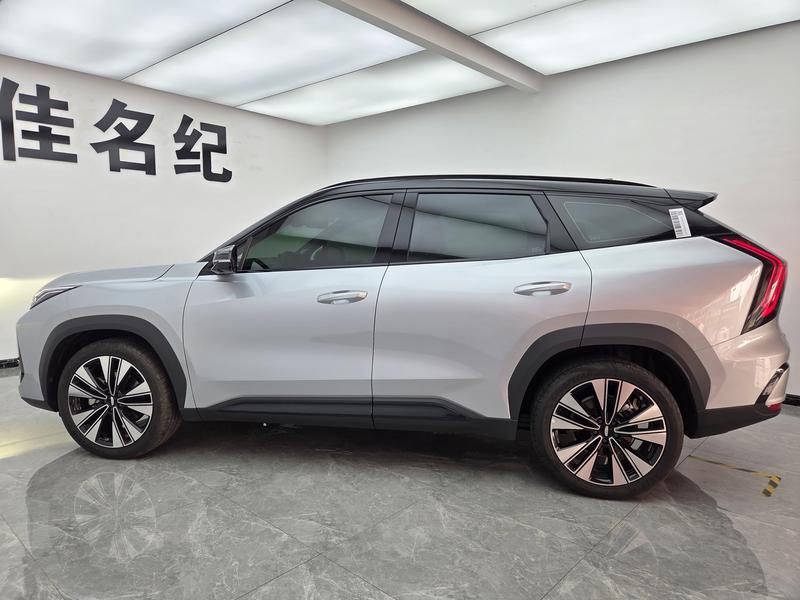 Geely Atlas L, 2026 — фото 4 из 12