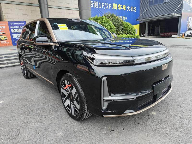 Geely Galaxy M9, 2026 — фото 3 из 12