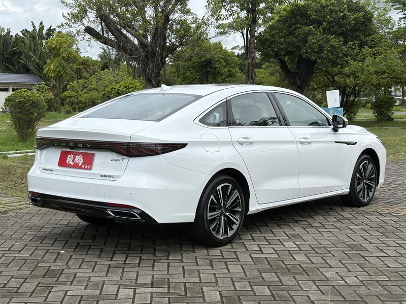 Chery Arrizo 8 Pro, 2025 — фото 7 из 12