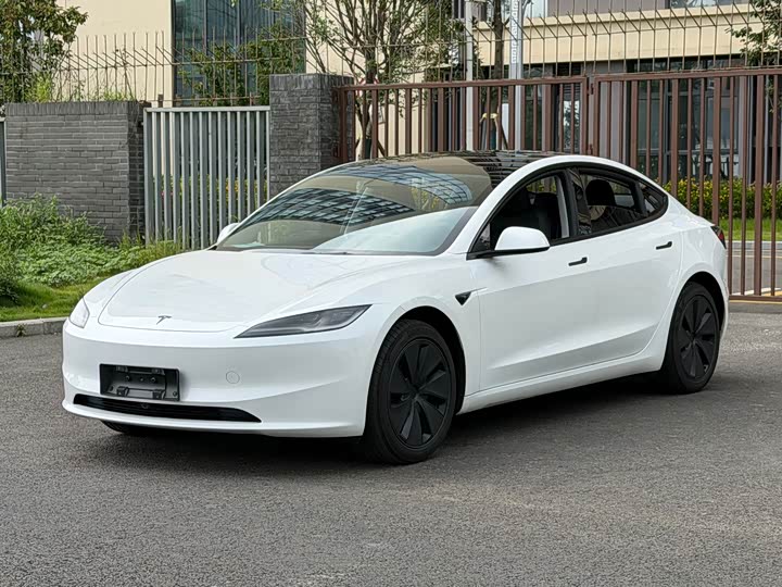 Tesla Model 3, 2026 — купить в Самаре под ключ