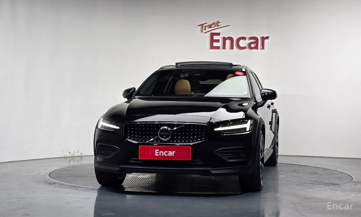 Volvo V60, 2022 — фото 3 из 12