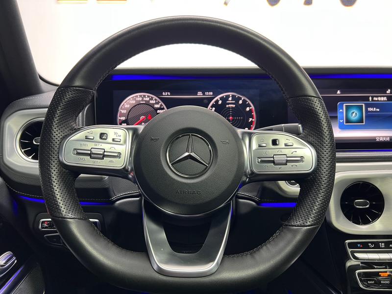 Mercedes-Benz G-Class, 2023 — фото 9 из 12