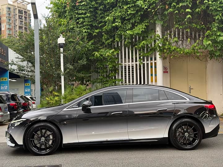 Mercedes-Benz EQE, 2024 — фото 4 из 9