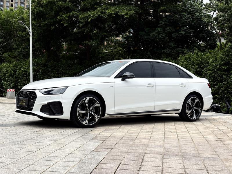 Audi A4L, 2023 — купить в Санкт-Петербурге под ключ
