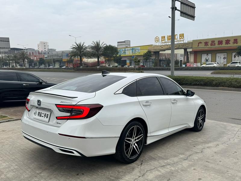 Honda Accord, 2022 — фото 6 из 9