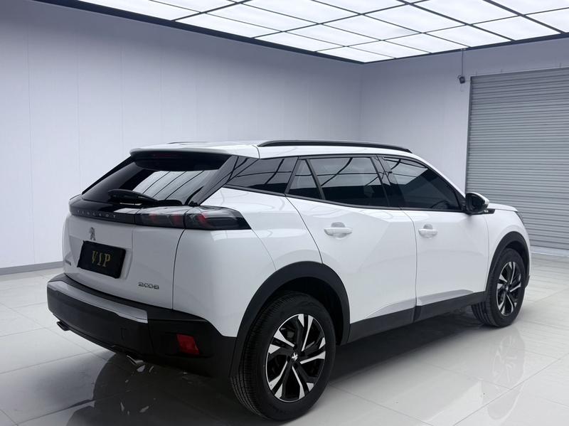 Peugeot 2008, 2022 — фото 6 из 12