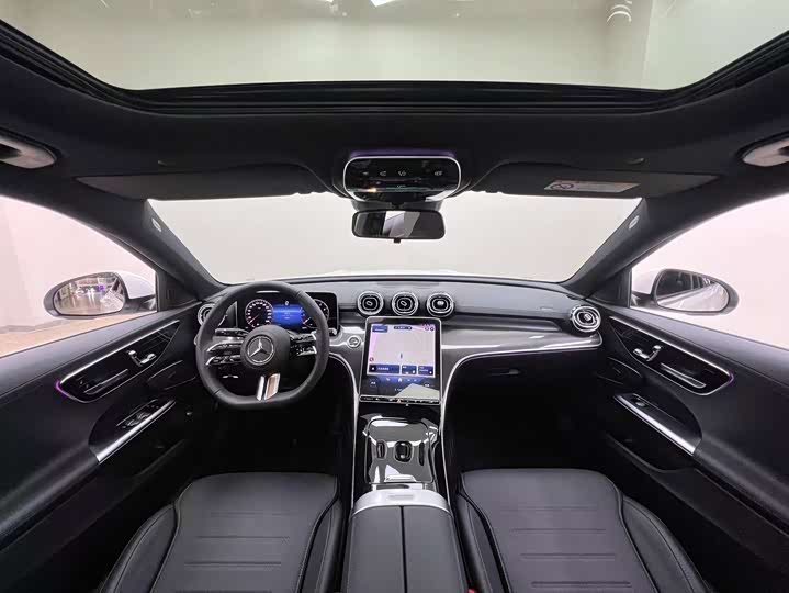 Mercedes-Benz C-Class, 2024 — фото 8 из 9