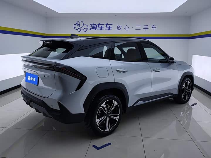 Geely Galaxy L7, 2024 — фото 3 из 9