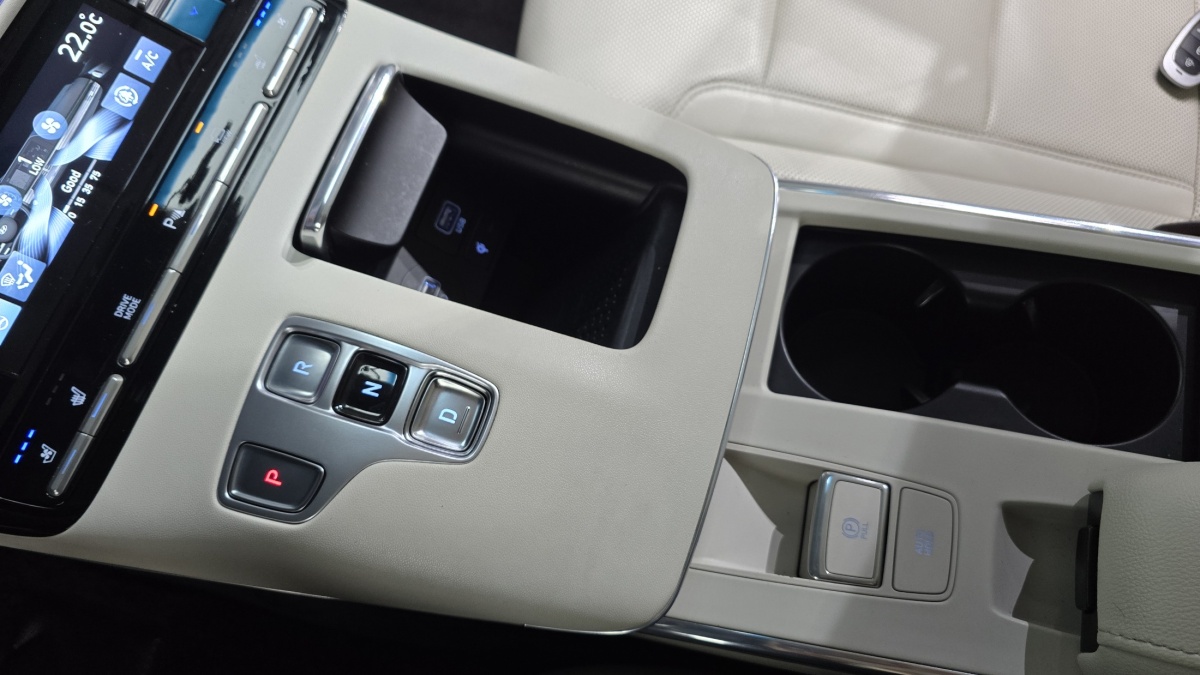 Hyundai Grandeur, 2022 — фото 9 из 12