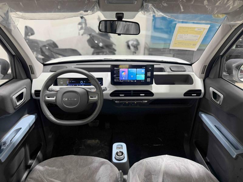Geely Galaxy Panda Mini, 2026 — фото 7 из 9
