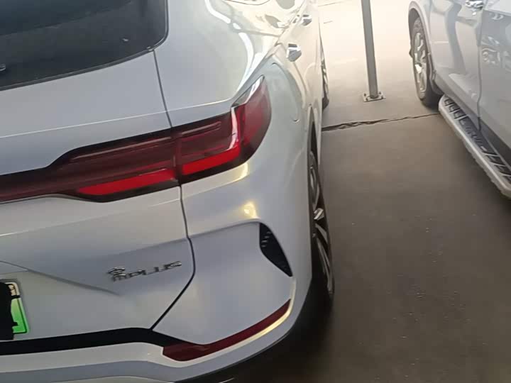 BYD Song Plus Hybrid/EV, 2023 — фото 8 из 9
