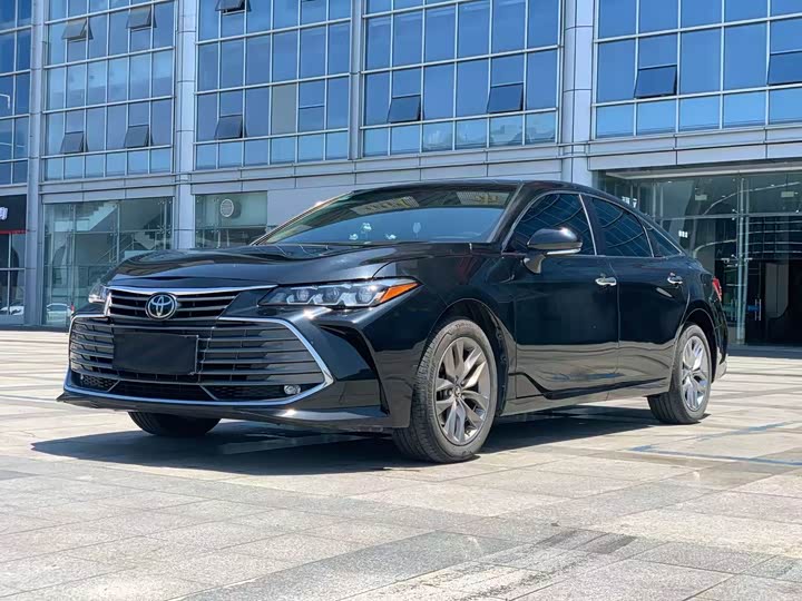 Toyota Avalon, 2021 — купить в Перми под ключ