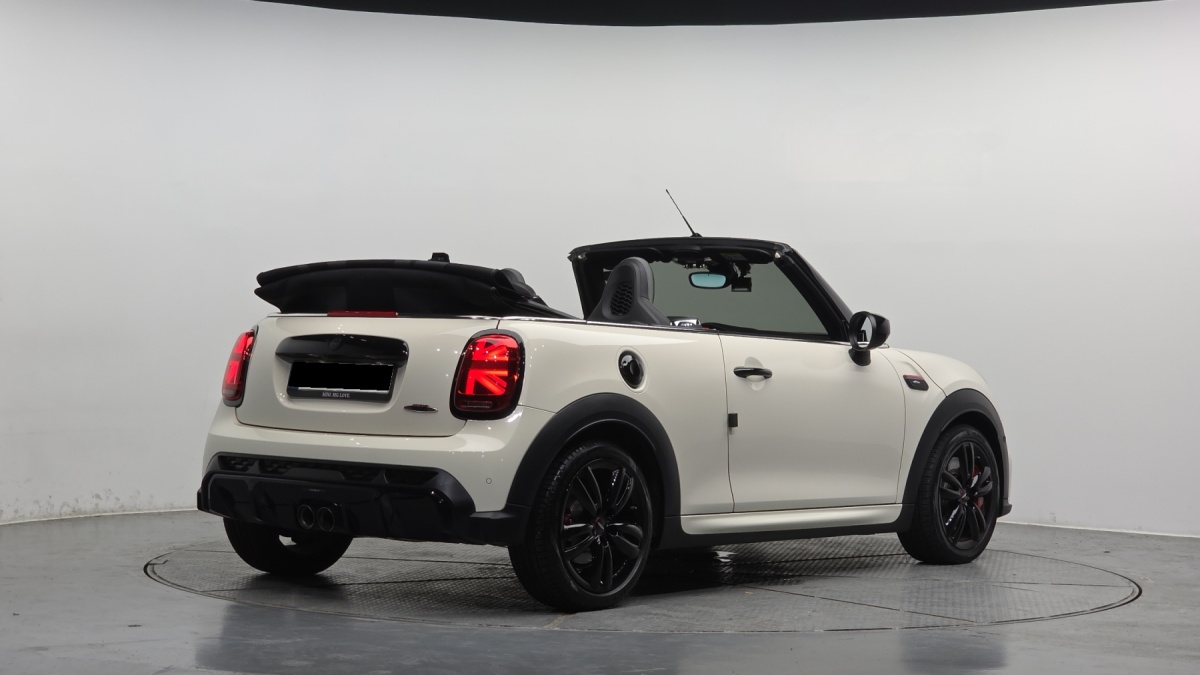 Mini Cooper Convertible, 2021 — фото 2 из 12