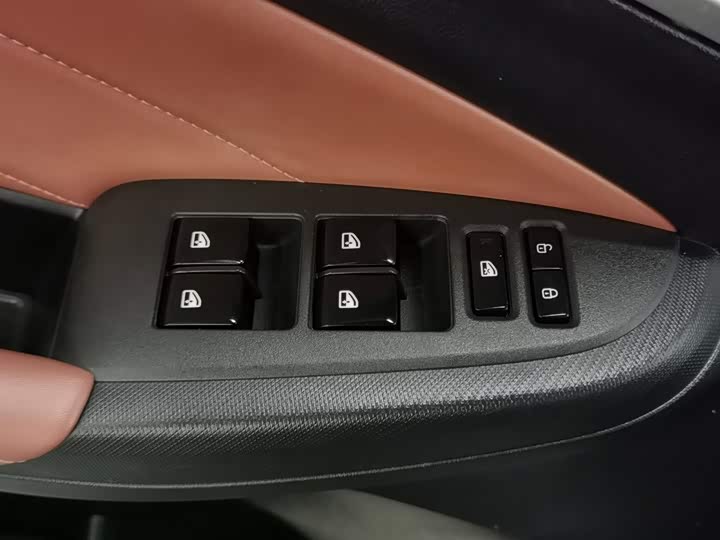 Changan Eado Plus, 2023 — фото 9 из 9