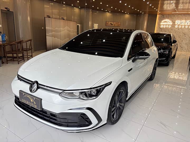Volkswagen Golf, 2023 — купить в Самаре под ключ
