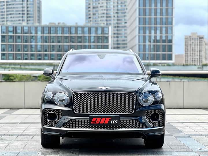 Bentley Bentayga Hybrid, 2024 — фото 2 из 9