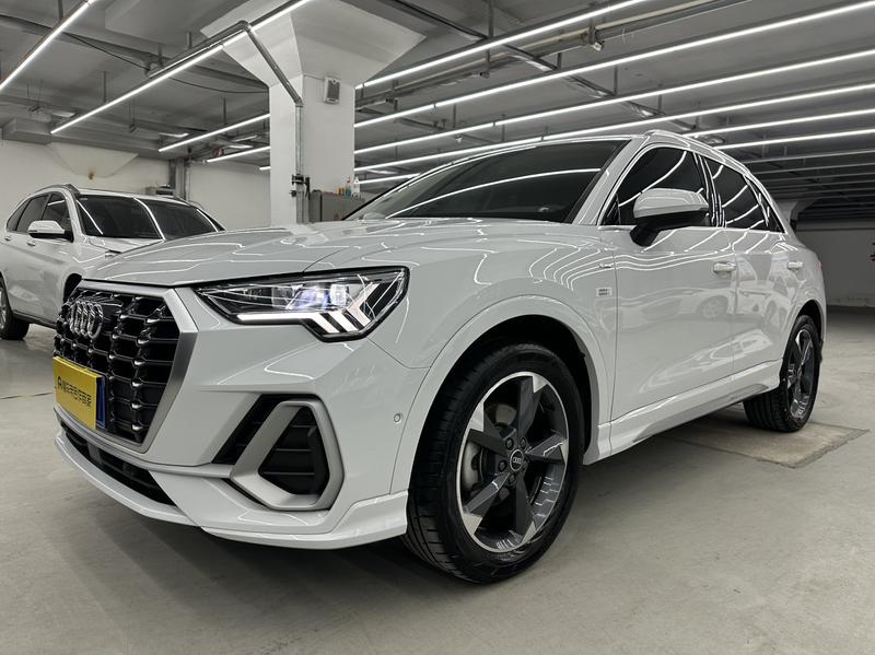 Audi Q3, 2022 — купить в Казани под ключ