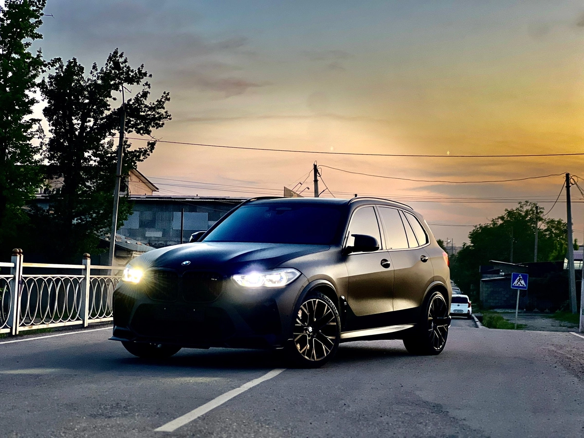 BMW X5 M, 2022 — фото 6 из 8