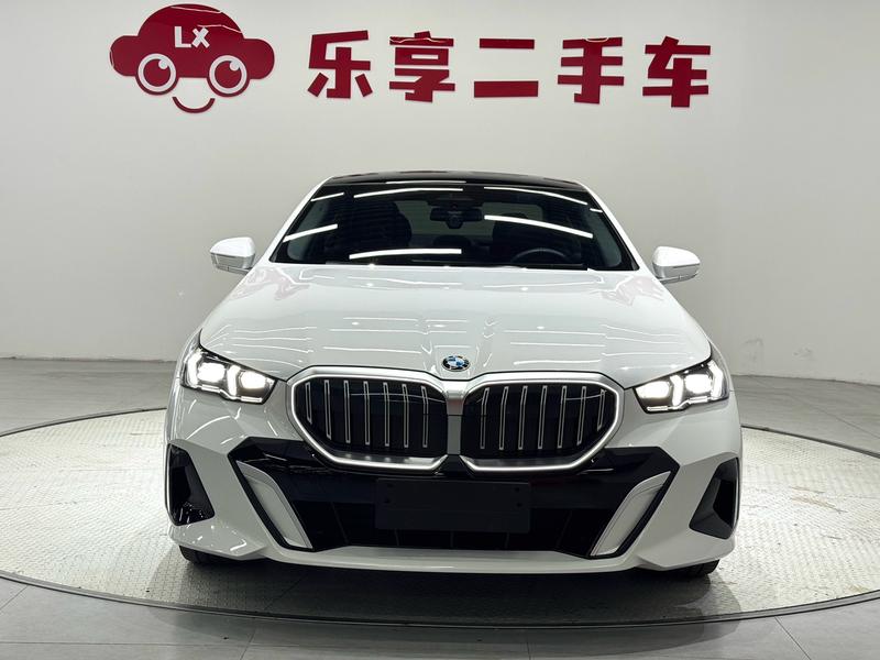 BMW 5 Series, 2024 — фото 2 из 12