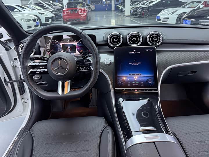 Mercedes-Benz C-Class, 2023 — фото 7 из 9