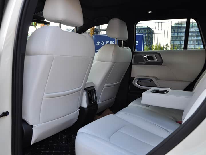 BYD FangChengBao Titanium 3 (Tai 3), 2025 — фото 7 из 9