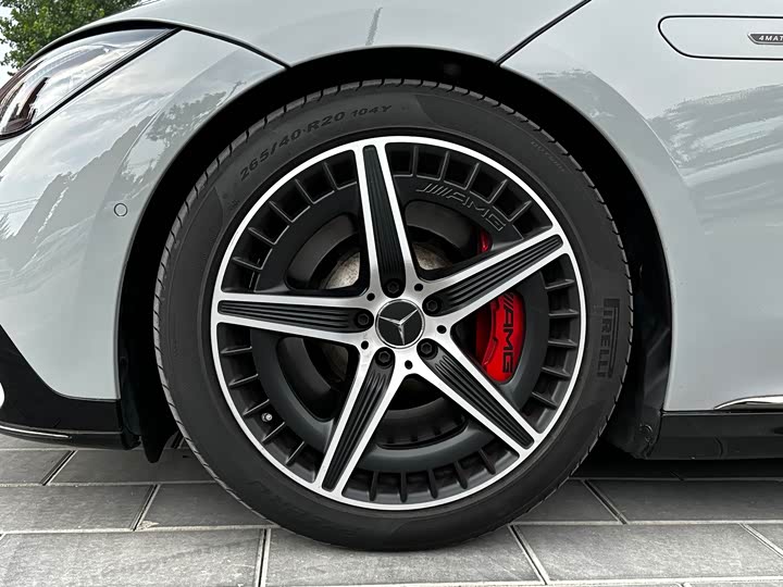 Mercedes-Benz EQE AMG, 2023 — фото 6 из 9