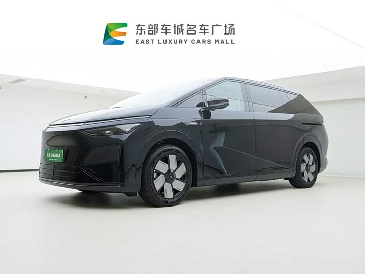 XPeng X9, 2025 — купить в Ижевске под ключ