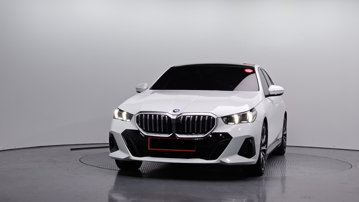 BMW 5 Series, 2024 — фото 3 из 12