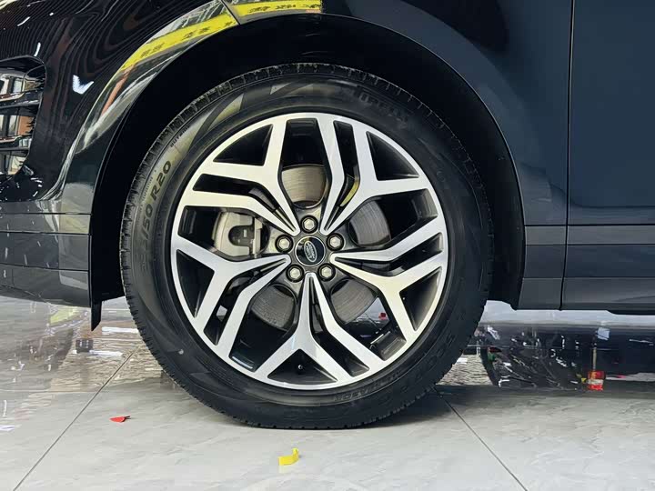 Land Rover Range Rover Evoque L, 2022 — фото 8 из 9