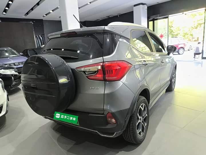 BYD Yuan Pro, 2023 — фото 7 из 9