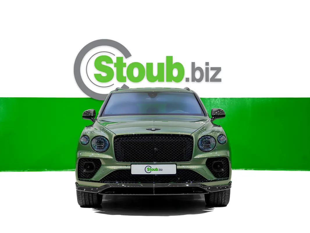 Bentley Bentayga, 2022 — фото 2 из 10