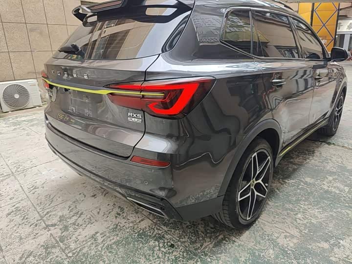 Roewe RX5, 2021 — фото 8 из 9