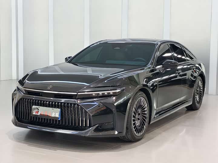 Toyota Crown Sedan, 2025 — купить в Белгороде под ключ