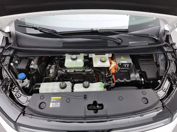 GAC Trumpchi E8, 2025 — фото 6 из 9