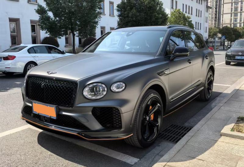 Bentley Bentayga, 2025 — купить в Саратове под ключ