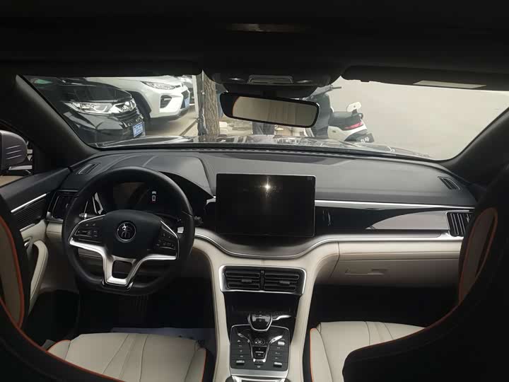BYD Song Plus Hybrid/EV, 2022 — фото 6 из 9