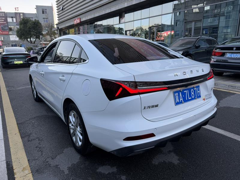 Roewe i5, 2024 — фото 4 из 9